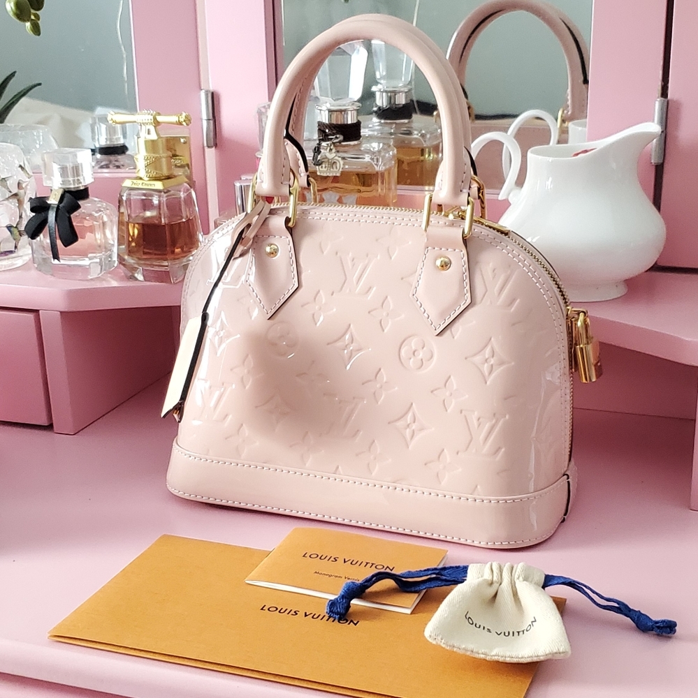 Louis Vuitton Vernis Rose Ballerine Alma BB, NEW